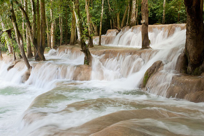 visiter xieng khouang laos cascades